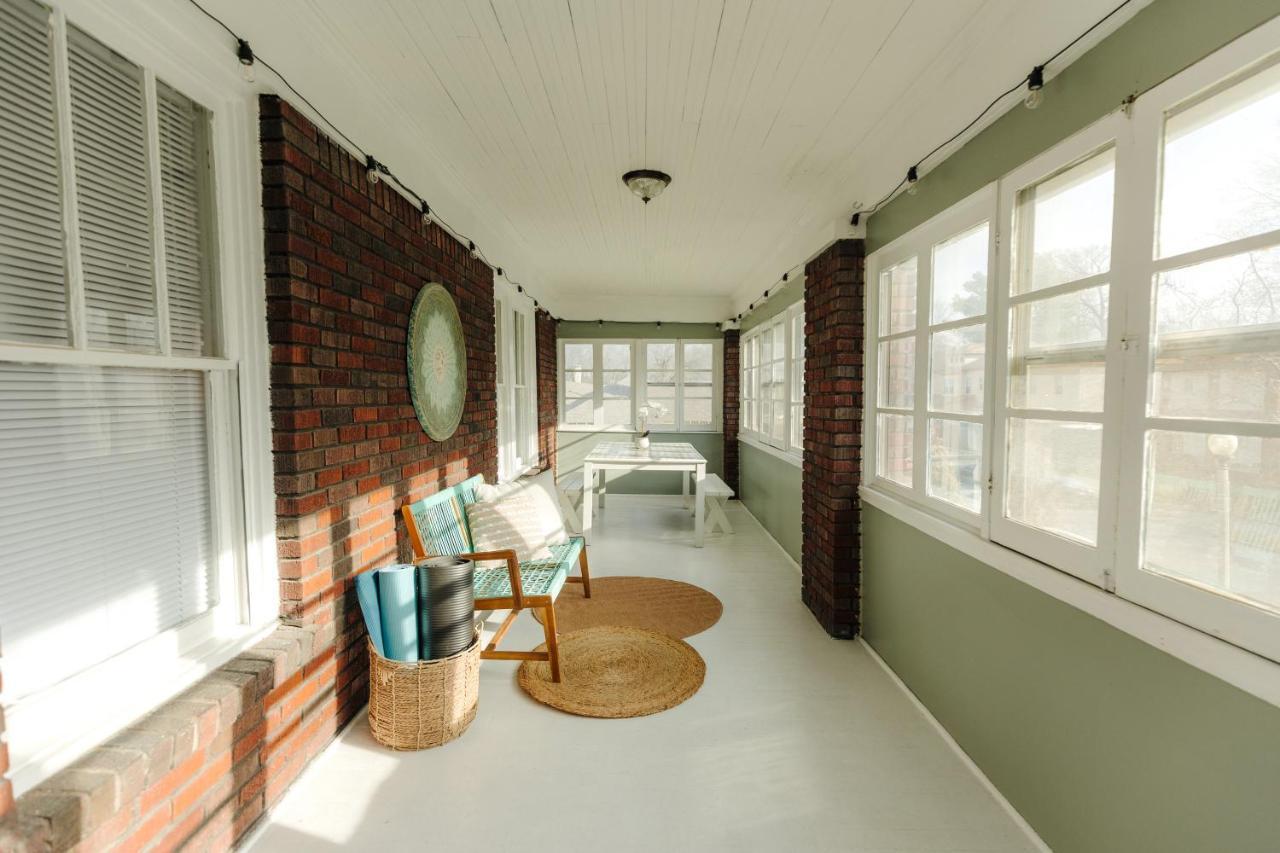 Willa Historic Revival 2Br Midtown Memphis Free Parking Fast Wifi Free Parking Yes Pets Zewnętrze zdjęcie